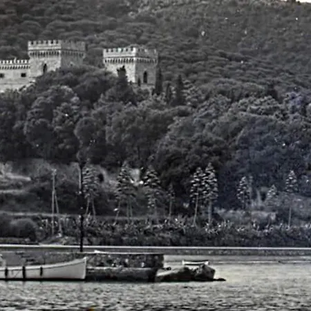 Castello Bellariva * 카보